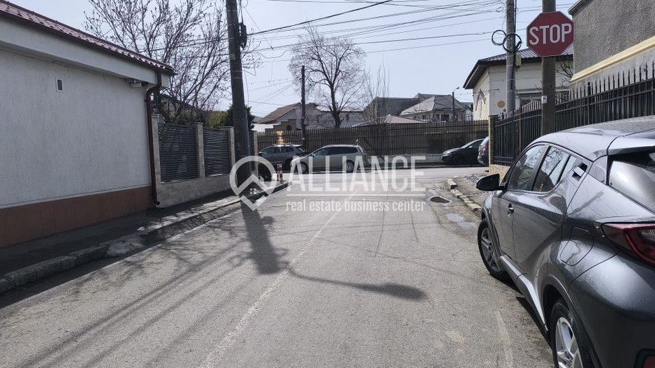 BRATIANU 2 COCOSI(COD03) - Casa si curte cu utilitati incluse ! - Poză 33