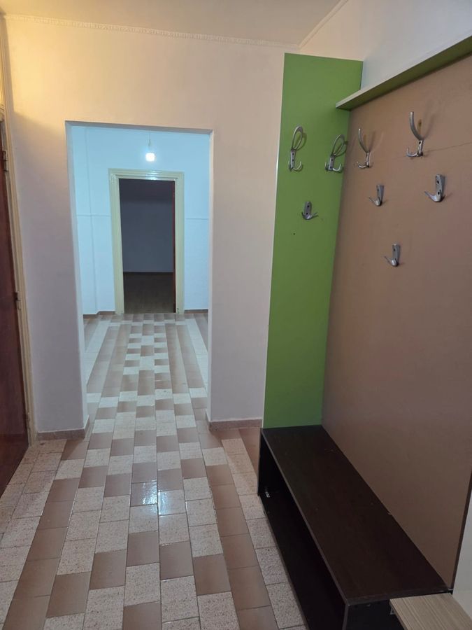 Apartament 4 camere 92mp, etaj 1, parcare inclusa, nemobilat, 2 băi, Mall Vitan - Poză 6
