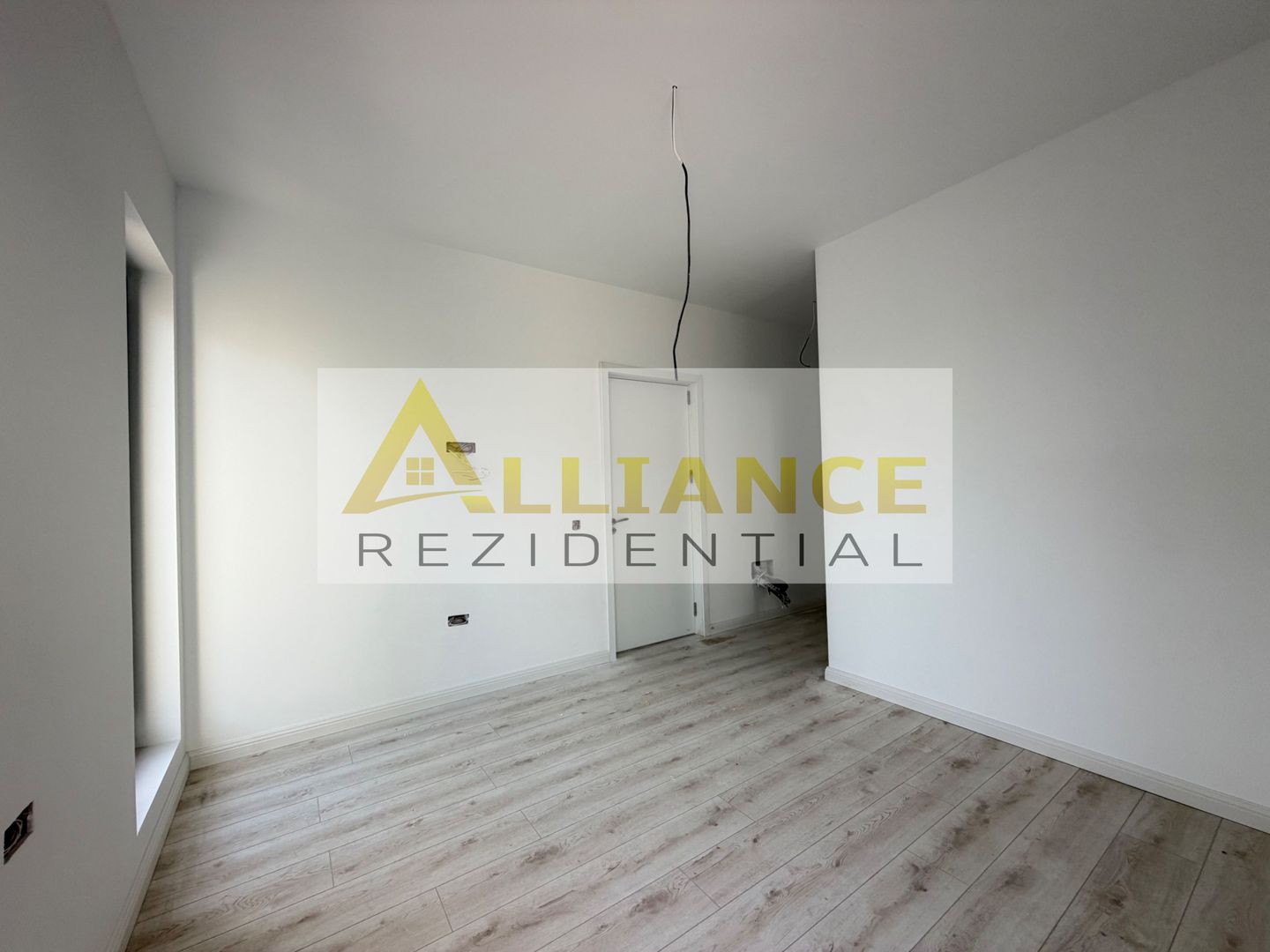 Casa moderna pe parter, 4 camere, teren 375 mp – ideala pentru familie - Poză 13