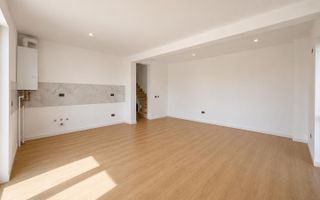 COMISION 0! Duplex finalizat. 5 camere, 3 bai. Panouri fotovoltaice. - Poză 3