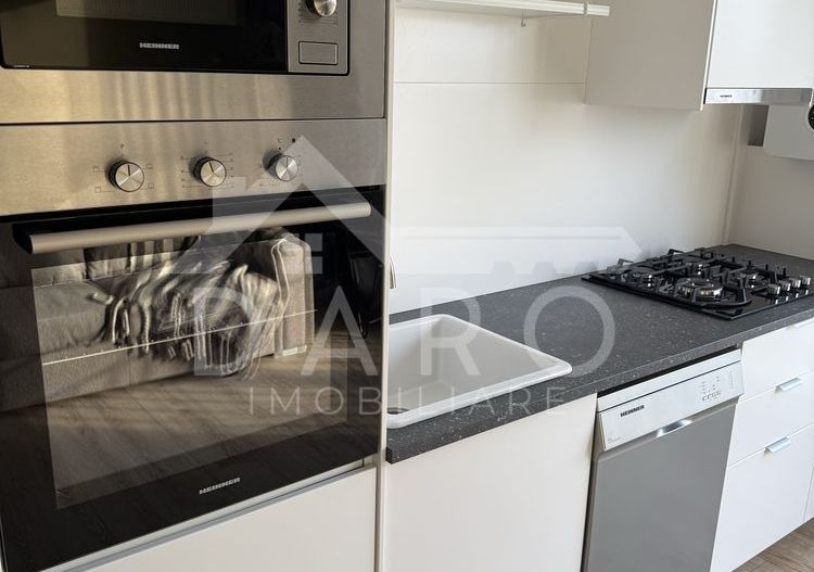 Apartament 3 camere -str. Papiu Ilarian - Poză 1