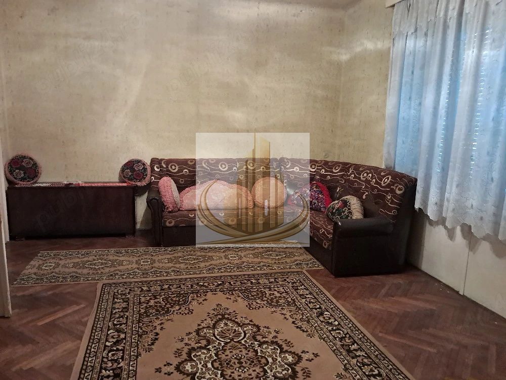 Casa Iosefin individuala 9 camere 3 apartamente - Poză 3