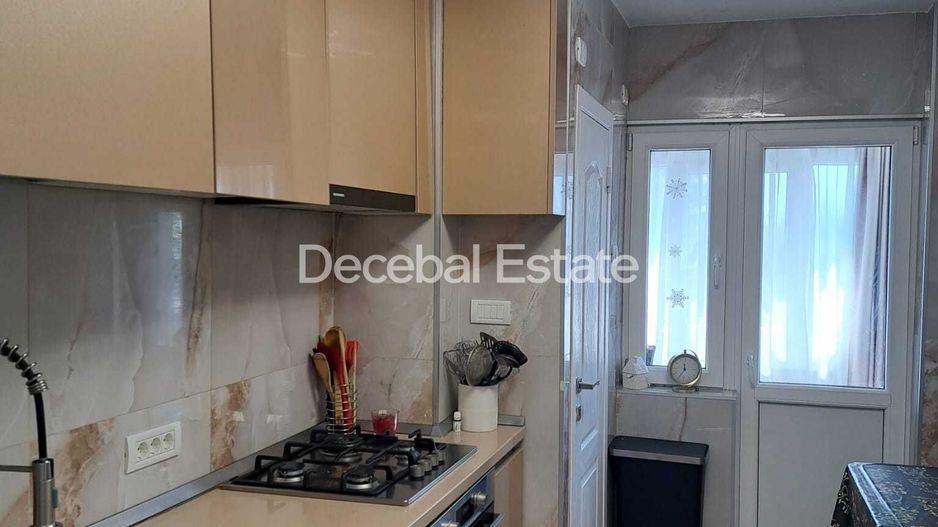 Apartament de 4 camere 82 mp etaj 4/10 2 balcoane - Poză 4