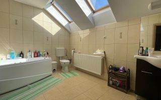 Casa cu panorama superba in Dambul Rotund! - Poză 6