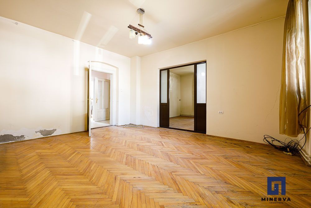 CASA pe colt MIRCEA CEL BATRAN-CETATII, pretabil investitie I COMISION 0 - Poză 5