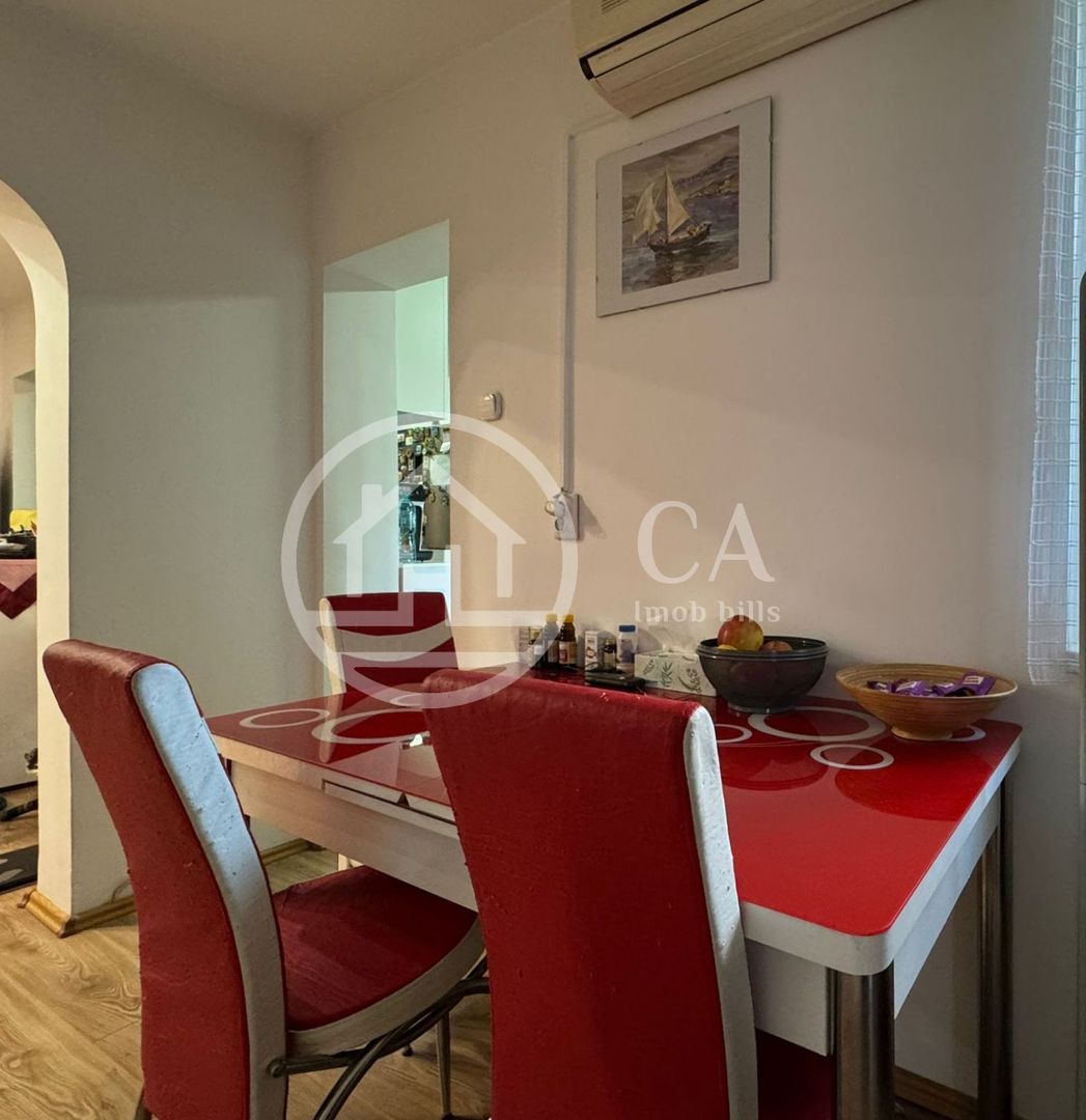 Apartament de vânzare cu 4 camere în zona Rogerius, Oradea - Poză 5