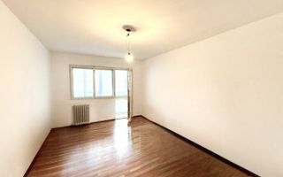 Apartament 2 camere Banu Manta- Titulescu | 1982 | vedere spate - Poză 1