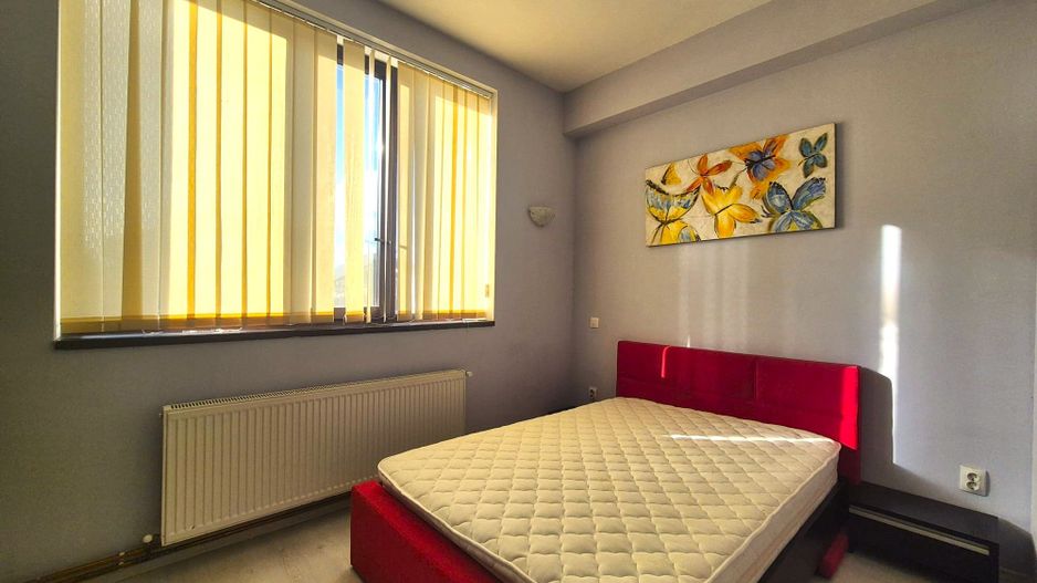 Apartament la casă cu grădină - Poză 9