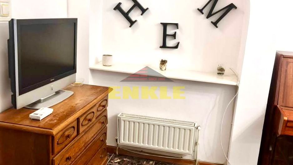 De inchiriat apartament cu 4 camere, zona Bulevard - Poză 1