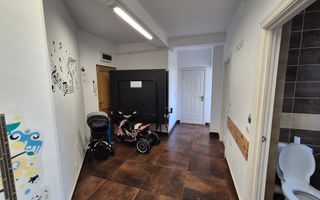 Spatiu comercial 109,54 mp + teren 222 mp + 2 locuri de parcare - Varteju - Poză 11