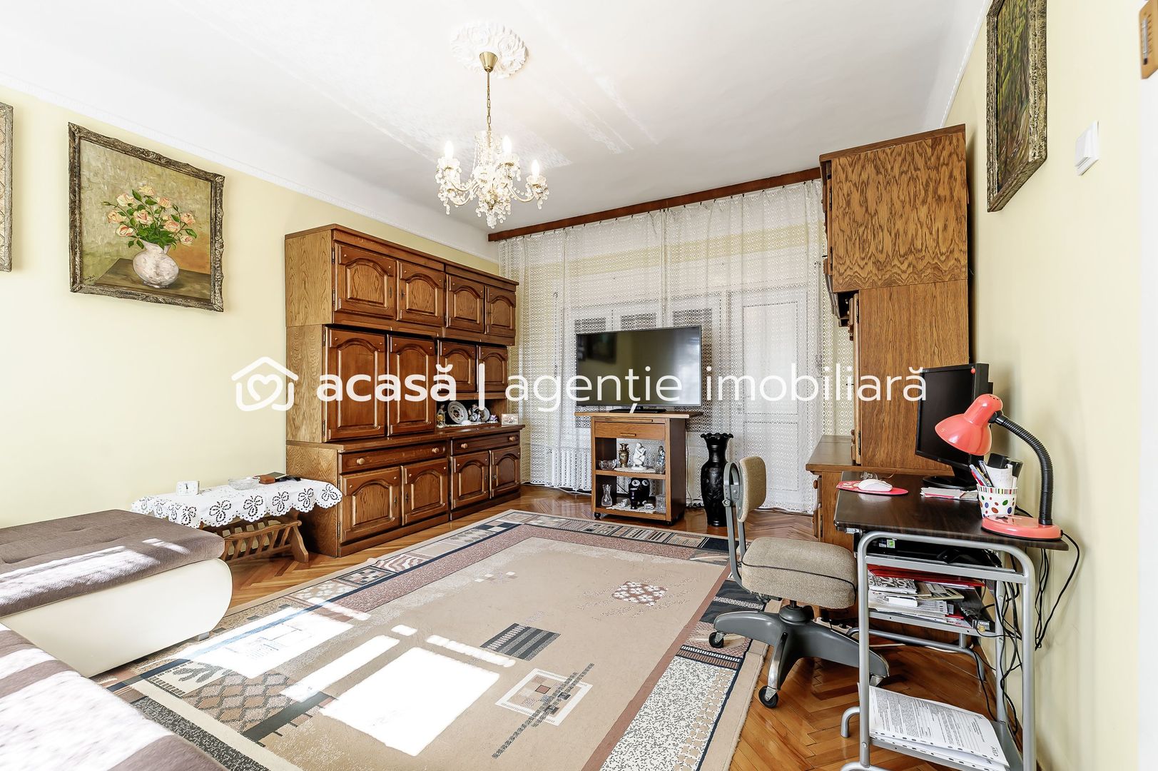 Preț NOU! Casa P+2 în zona centrală Chișineu-Criș - Poză 8