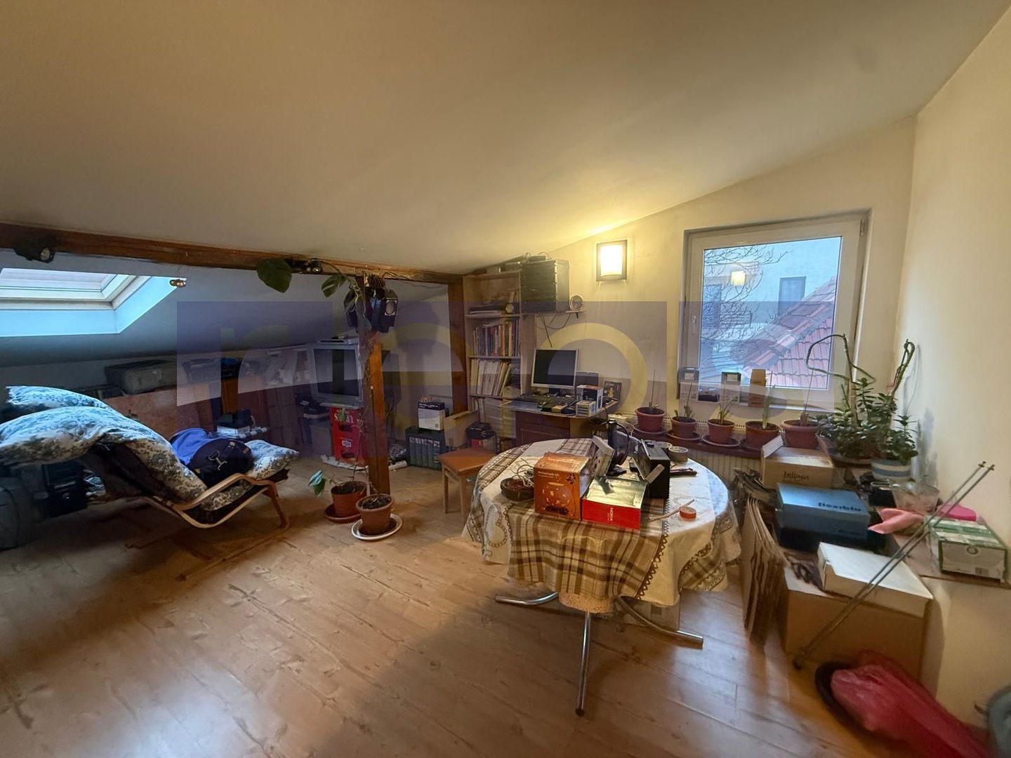 DE VANZARE APARTAMENT IN VILA 4 CAMERE DRUMUL SARII | OPORTUNITATE | - Poză 13