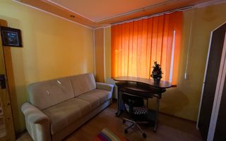 Apartament decomandat, zona Dambovita | Etaj 2 | Centrala proprie - Poză 5