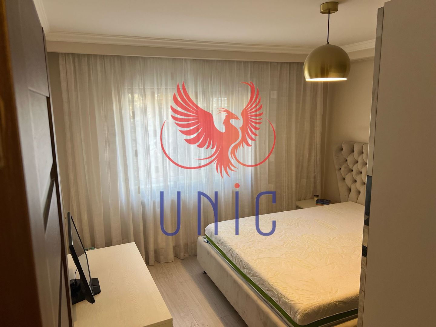 2 camere decomandate, etaj 1, Rovine H-uri - 122 000 Euro - Poză 1