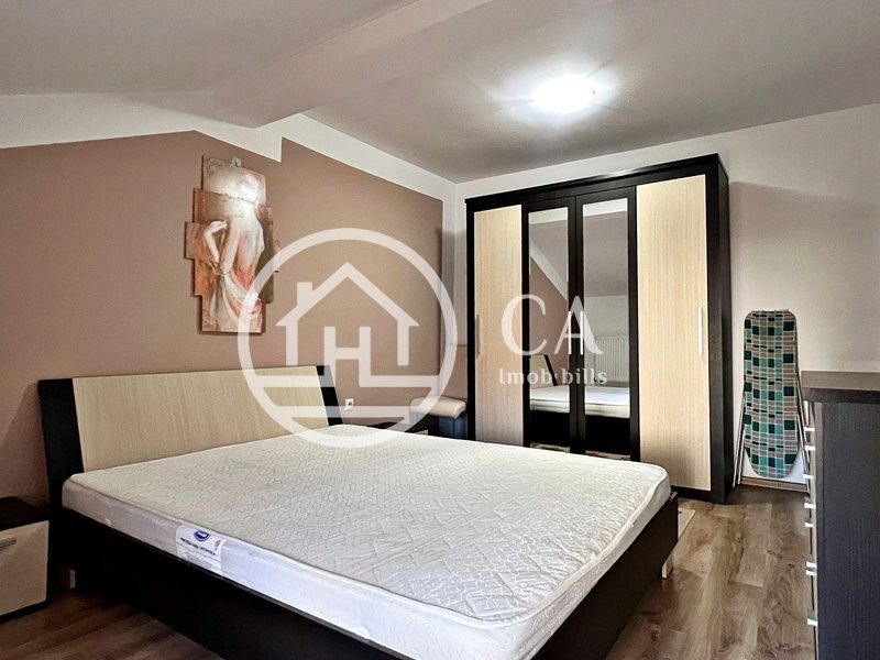 Casa de închiriat cu 3 camere în zona Ultracentrală, Oradea - Poză 6