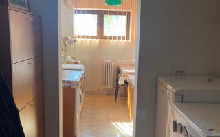 Apartament 2 camere decomandat în Grigorescu, etaj intermediar. - Poză 7