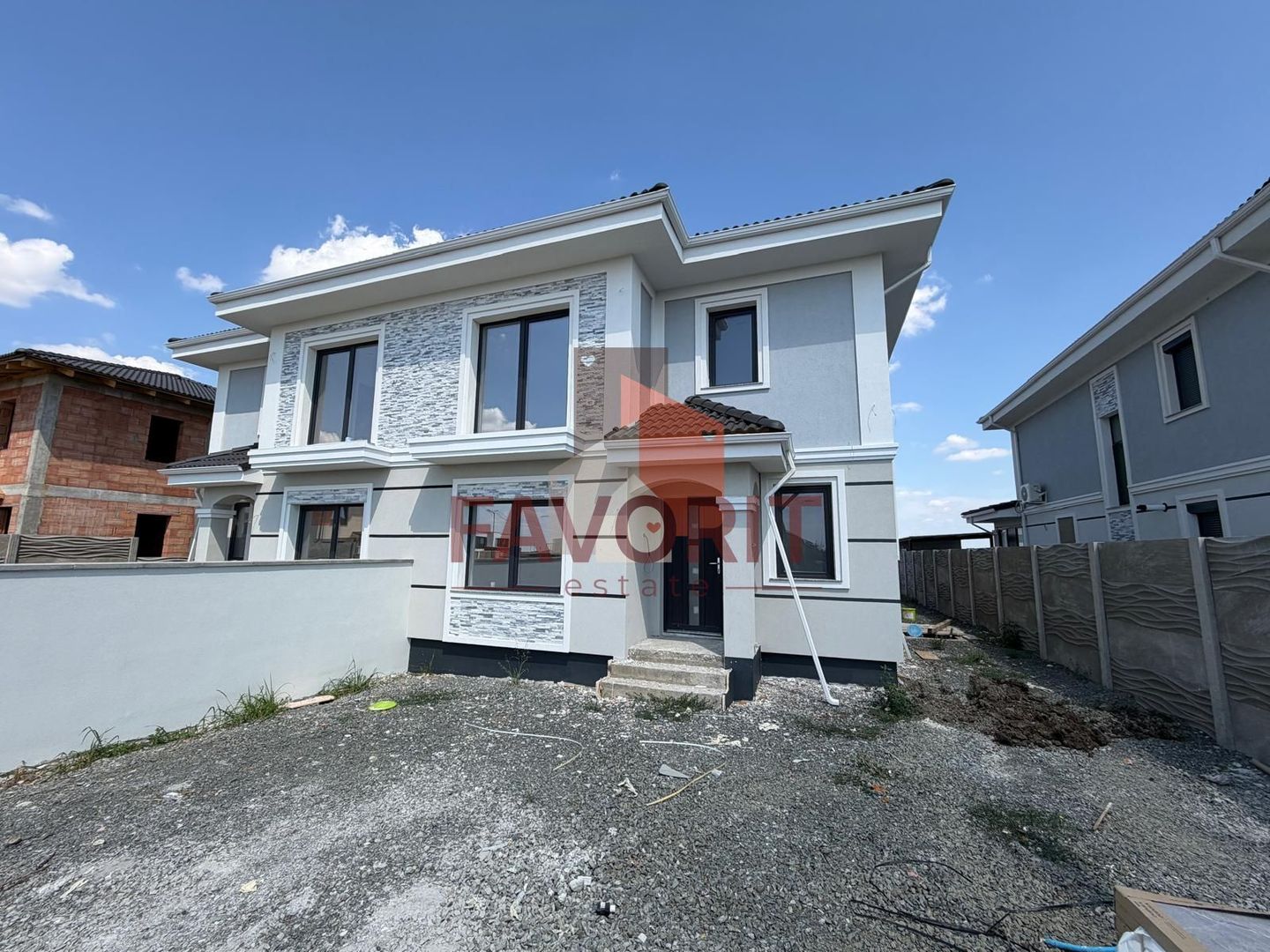 Duplex | 5 Camere | Parter+Etaj+Pod | Toate utilitatile | 3 Bai | - Poză 1
