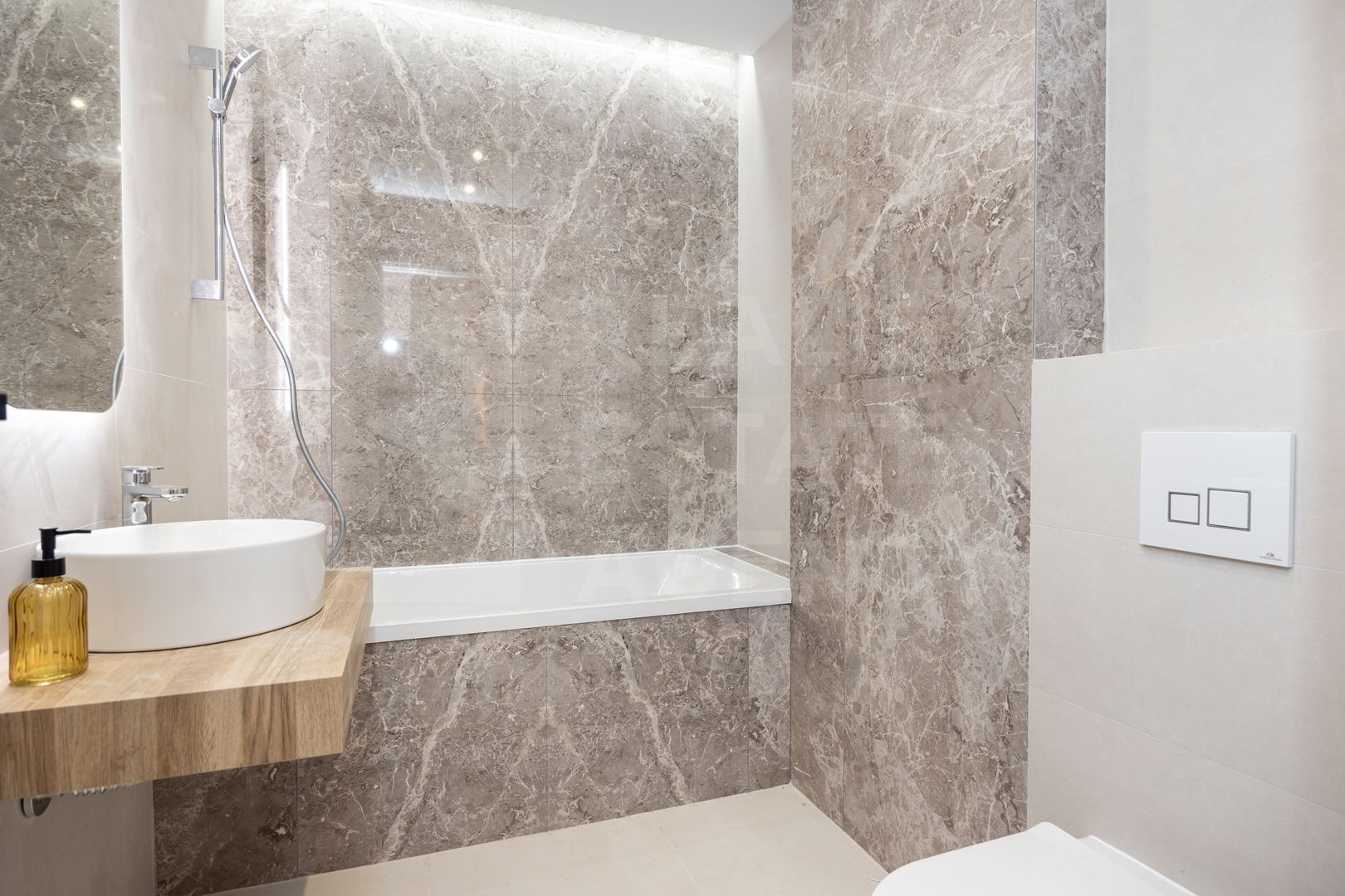 Vânzare, apartament cu 2 camere, zona Voluntari, București - Poză 16