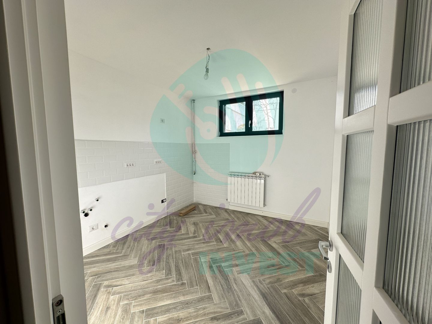 Casa NOU RENOVATA la 5 minute de metrou - Poză 17