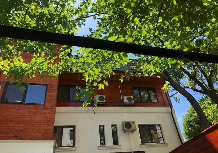 Vilă de închiriat 240 mp2 + curte | Spațiu birouri premium | P+3E - Poză 21