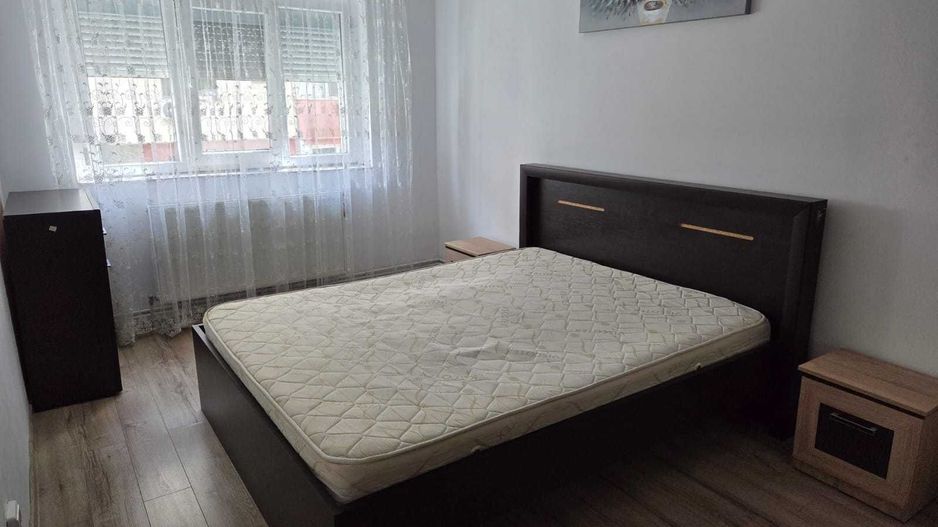 Spitalul Județean | 3 Camere Decomandate | Etaj 1 | Centrală Proprie | Renovat - Poză 7