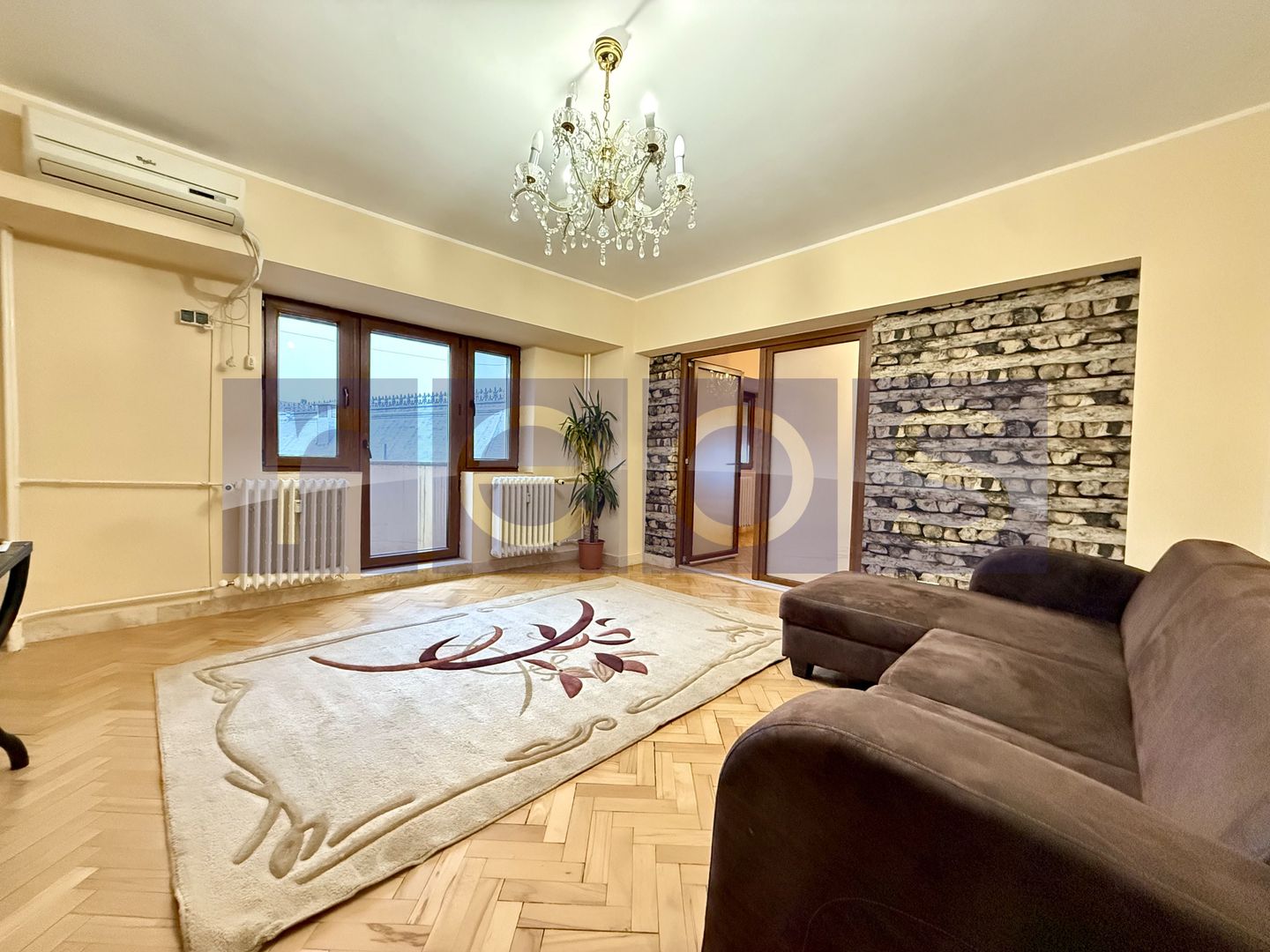 INCHIRIERE 2 CAMERE | PIATA UNIRII | MOBILAT ȘI UTILAT - Poză 3