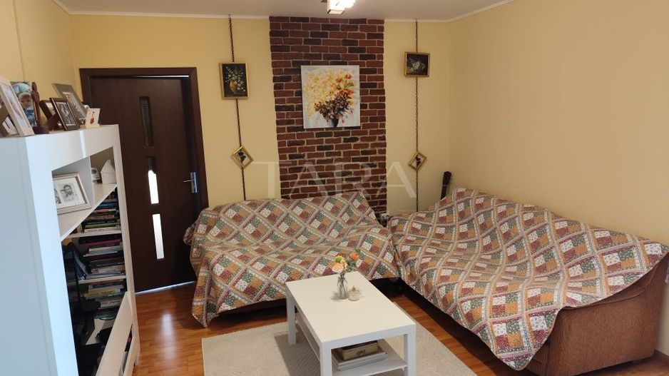 Apartament cu 3 camere de vânzare – zona Florilor, Florești. - Poză 1