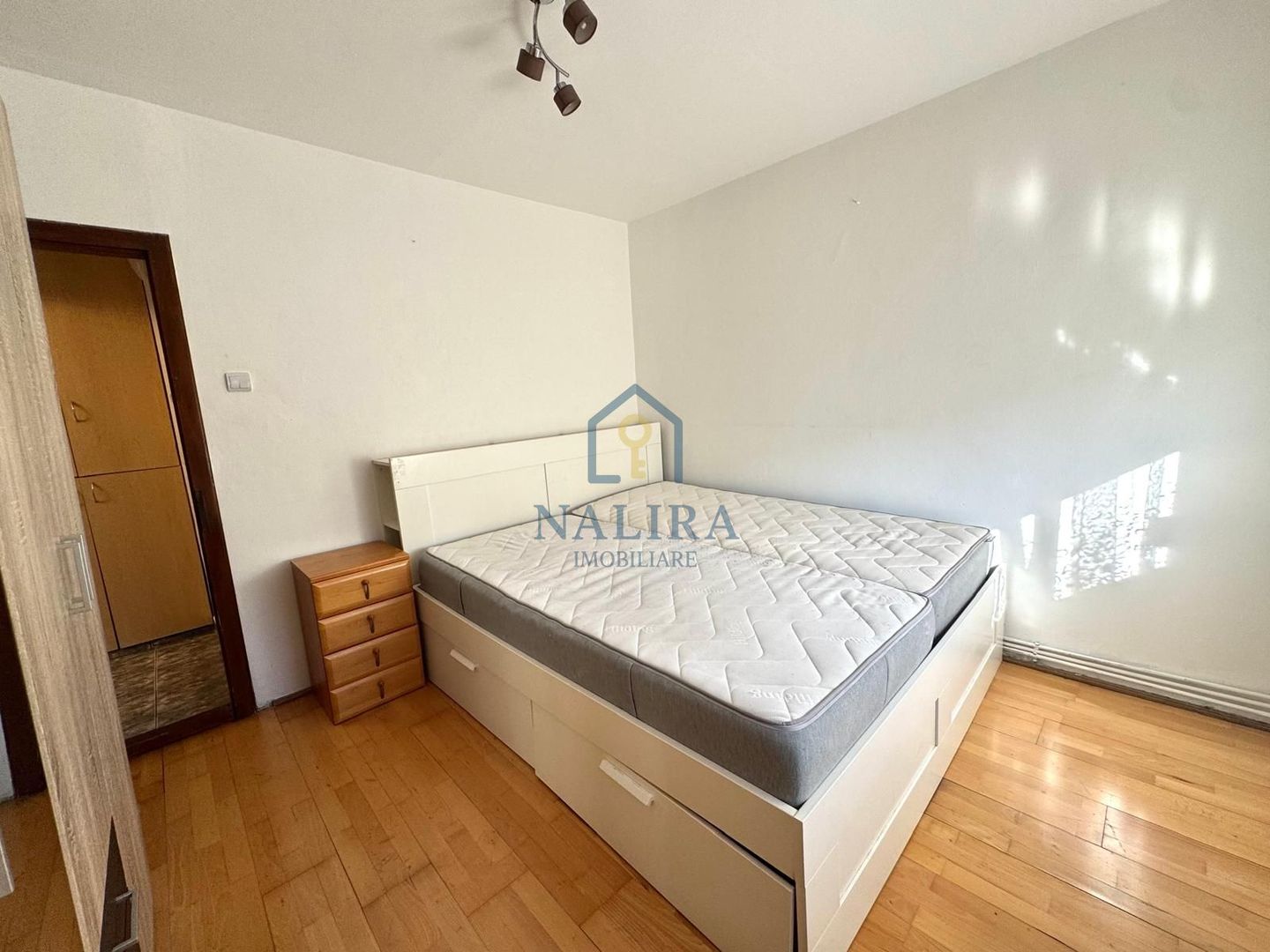 Chirie apartament 3 camere zona Republicii - camere spatioase - Poză 5