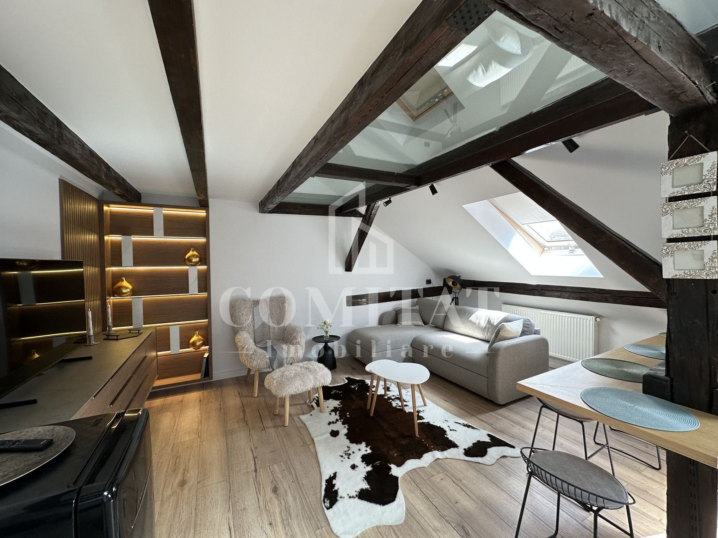 Apartament Tip Loft | 42mp | Zona Strazii Decebal - Poză 3