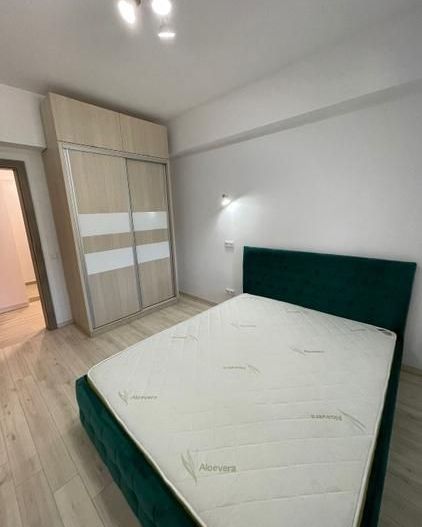 Prima închiriere, apart 3 camere decomandat, 2 băi, metrou Muncii - Poză 3