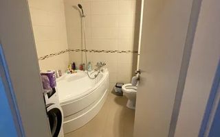 2 Camere Schiller Residence, 64mp, 250000Euro - Poză 5