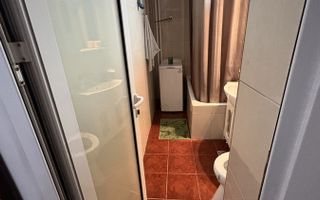 Garsoniera spatioasa in zona Piata Muncii - Campia Libertatii - Poză 6