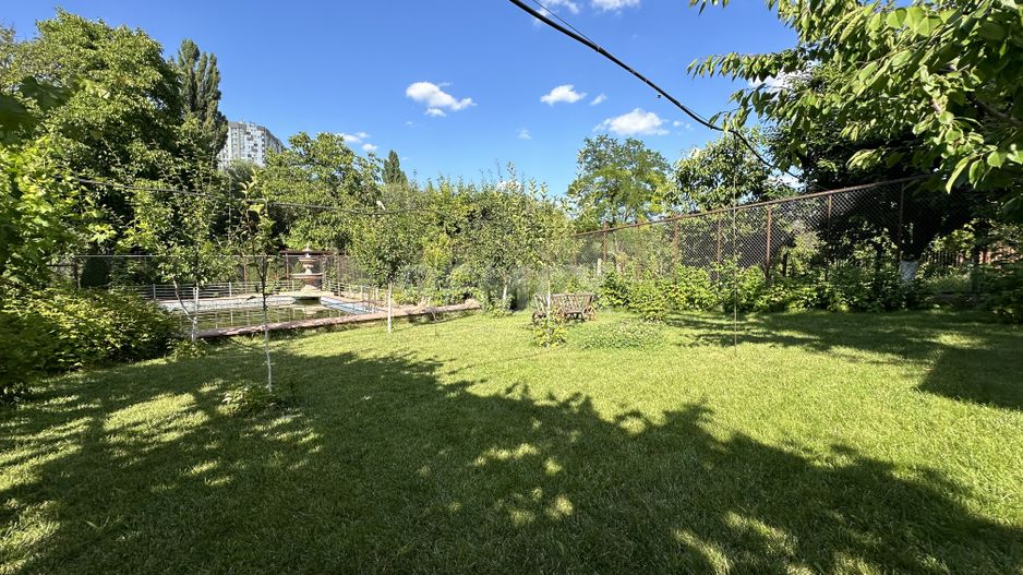 Casă în Buiucani, de vânzare, cu suprafața de 338m2. Pe teren de 14 ari. - Poză 28
