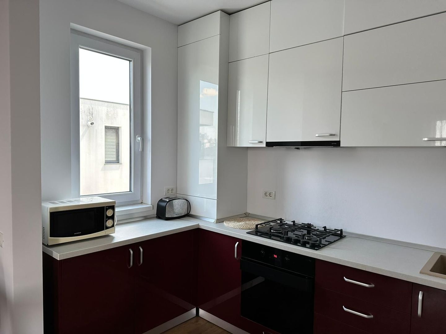 Apartament la prima inchiriere cu loc de parcare - Poză 6