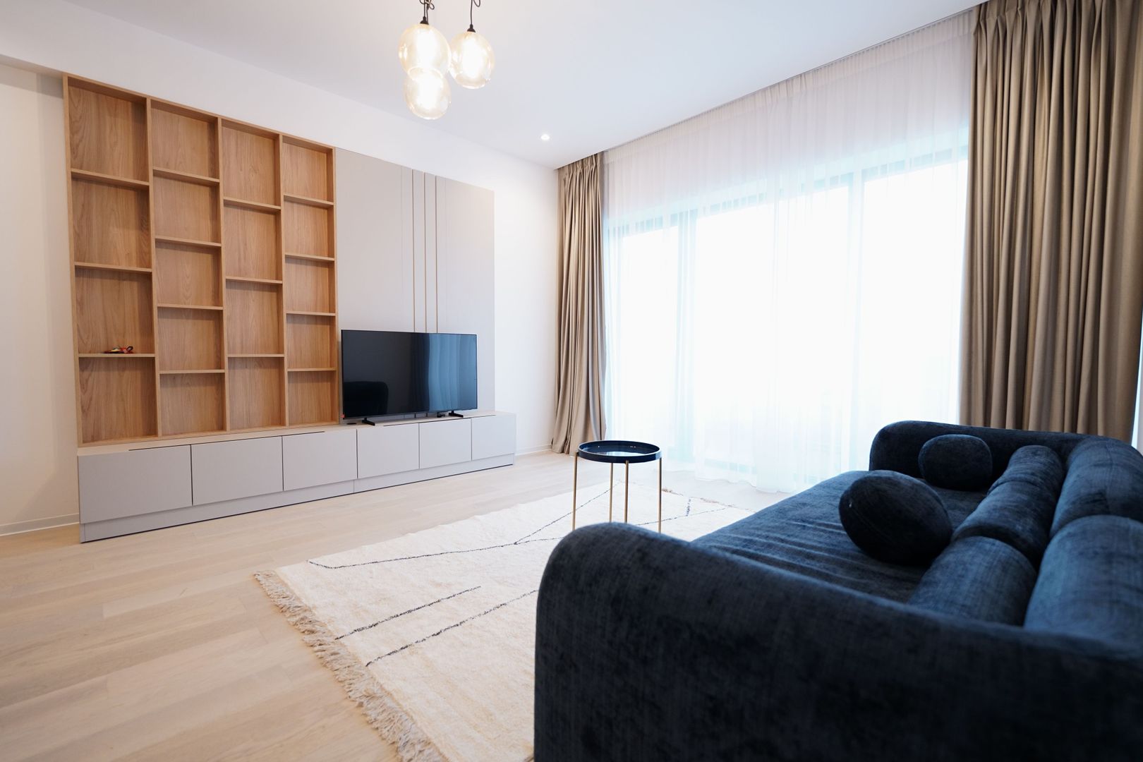 3 Camere + Parcare, Curte 75mp, One Lake Club - Poză 6