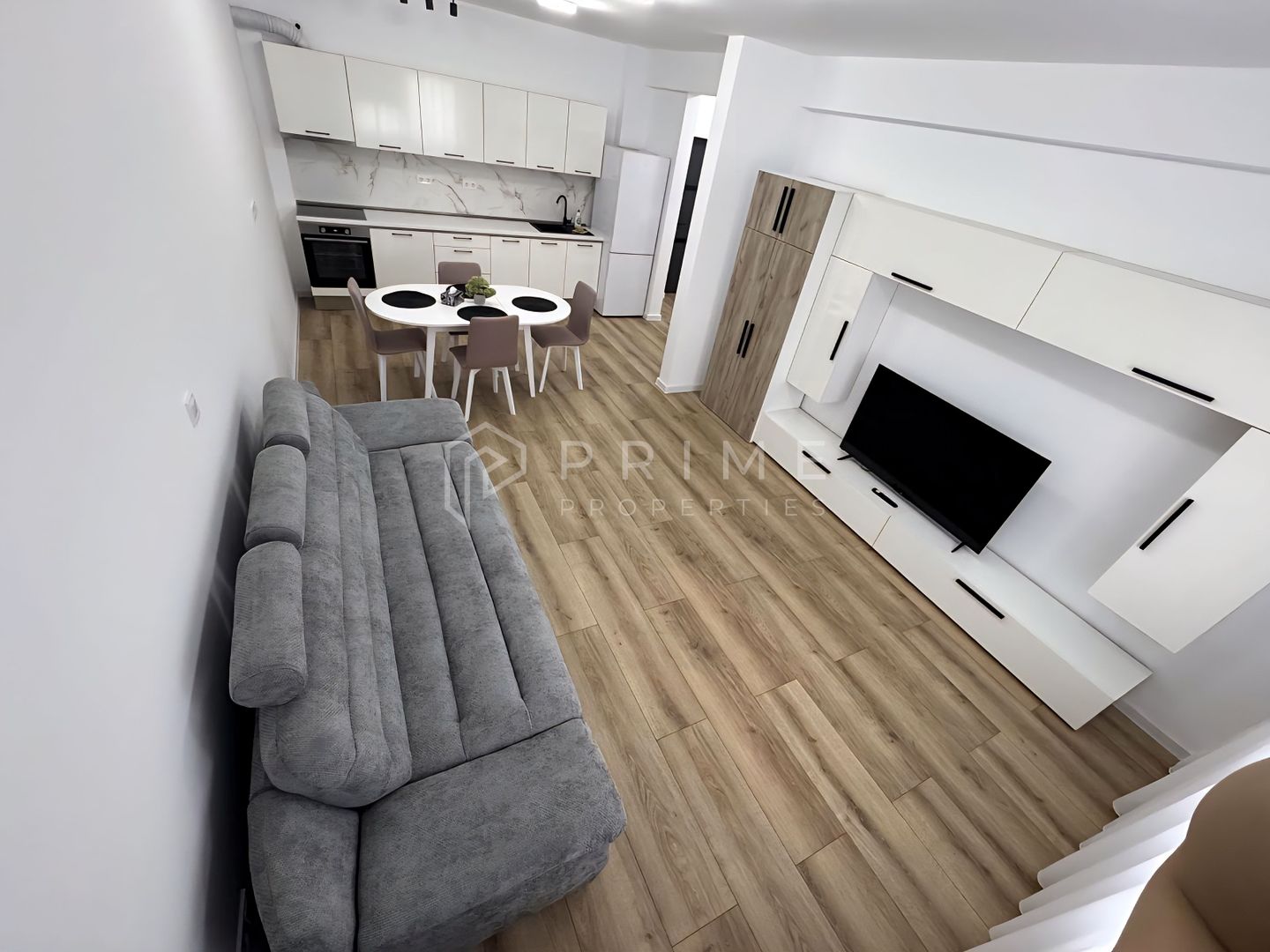 Apartament modern 2 camere Corunca aproape de Shopping City - Poză 2