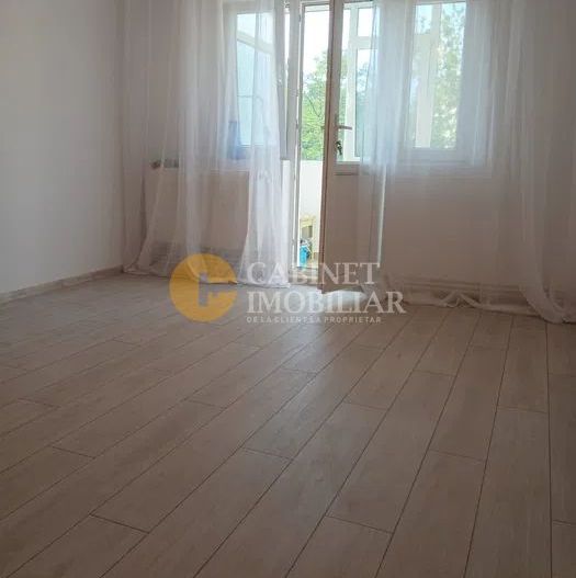 Apartament 3 camere - Zimbru - RENOVAT - Poză 1