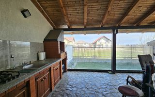 Casa generoasa 5 dormitoare, pivnita, mansarda hobby - Poză 19