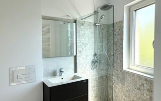 PROIECT DEOSEBIT - Poză 12