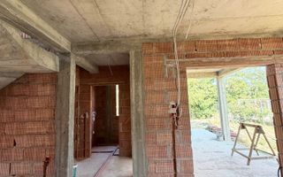 CASA INDIVIDUALA- ZONA SAGULUI - Poză 9