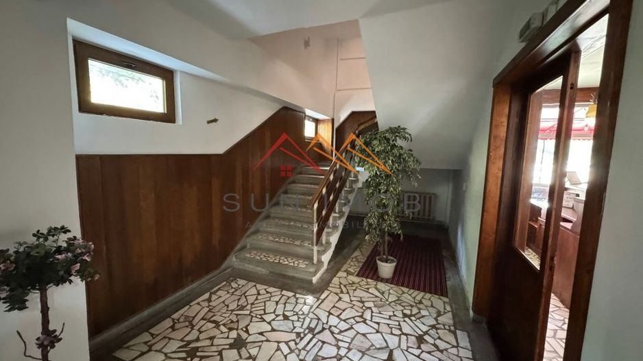 Oportunitate unică Valea Prahovei, hotel+vilă+business, teren 8137 mp - Poză 9