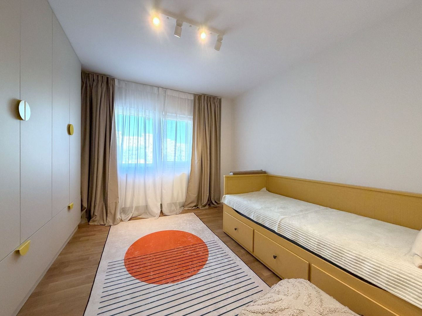 4 camere renovat | 102mp | centrala proprie | Decebal-Alba Iulia - Poză 5
