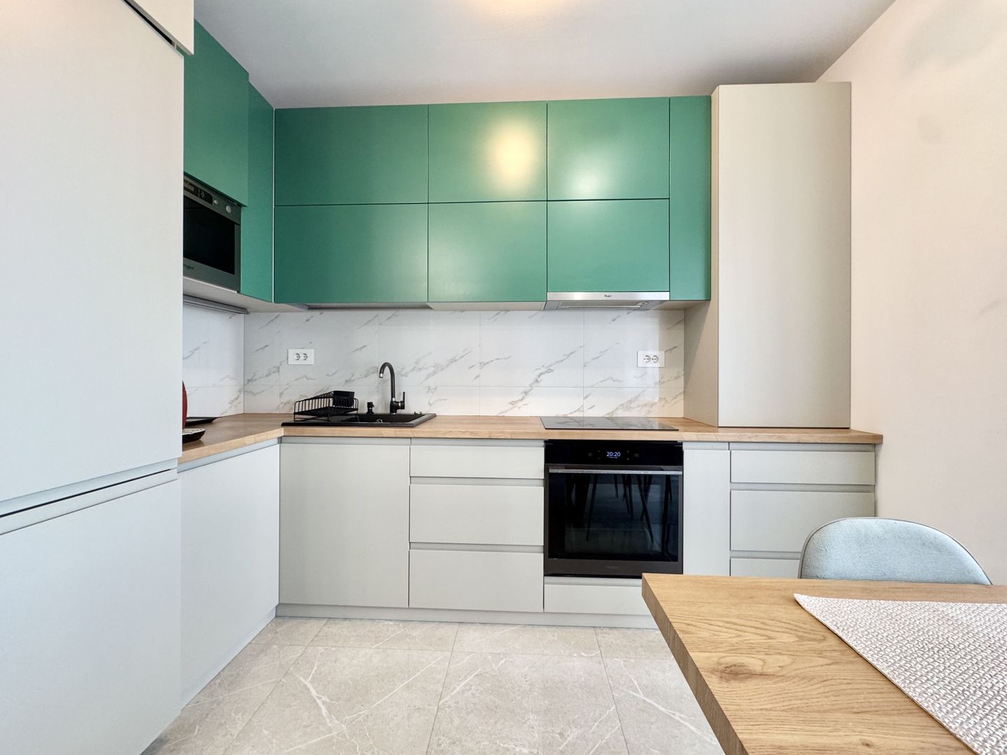 Apartament primitor, prima închiriere, cu parcare subterana, Aradulului-Iris - Poză 8