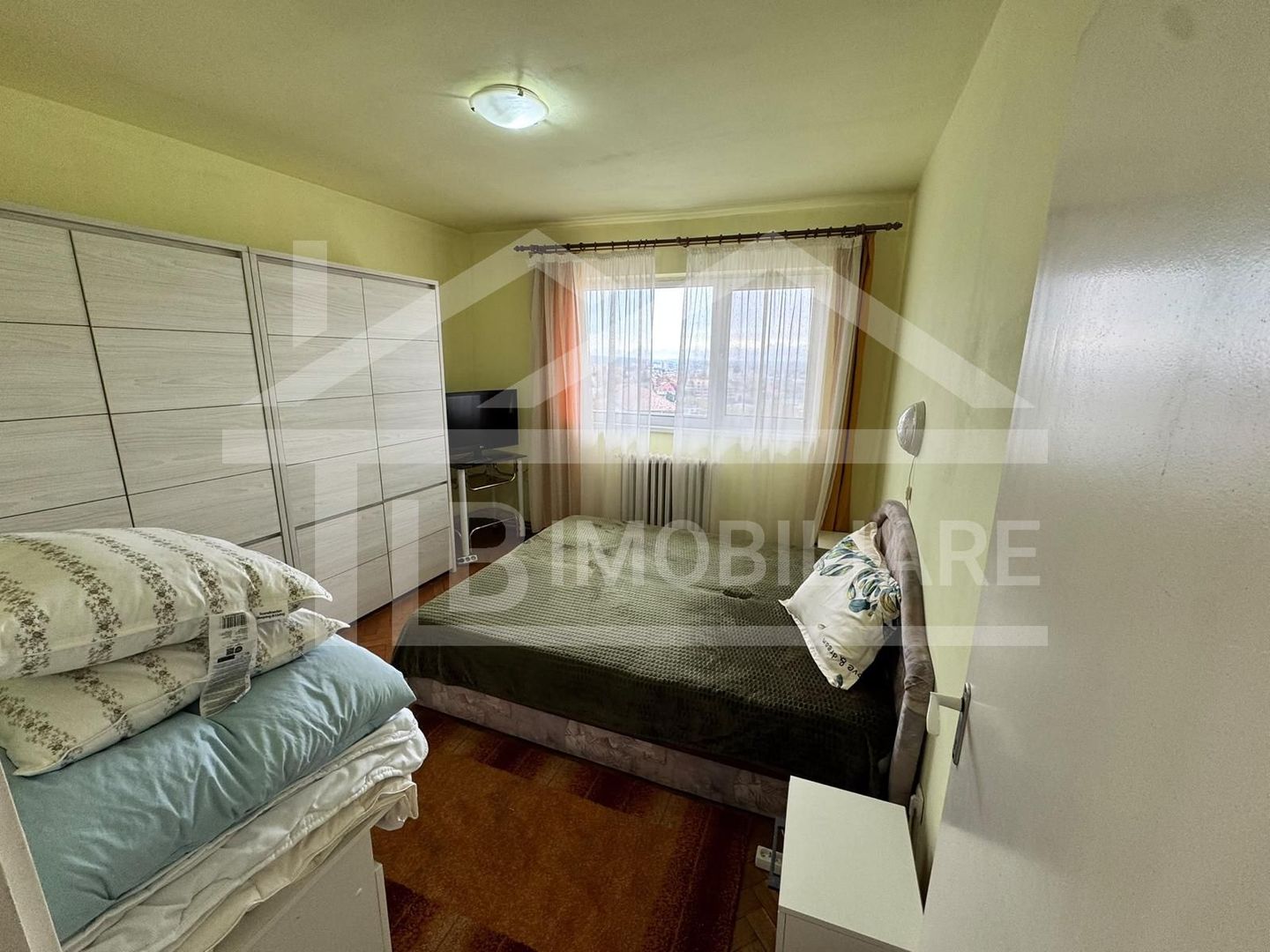 Apartament cu 3 camere, 55 mp, decomandat, Zona UMFST - Poză 4