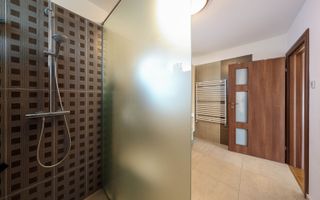 Rezervat/Zona Centrala/Casa Spatioasa/Mobilata Utilata - Poză 22