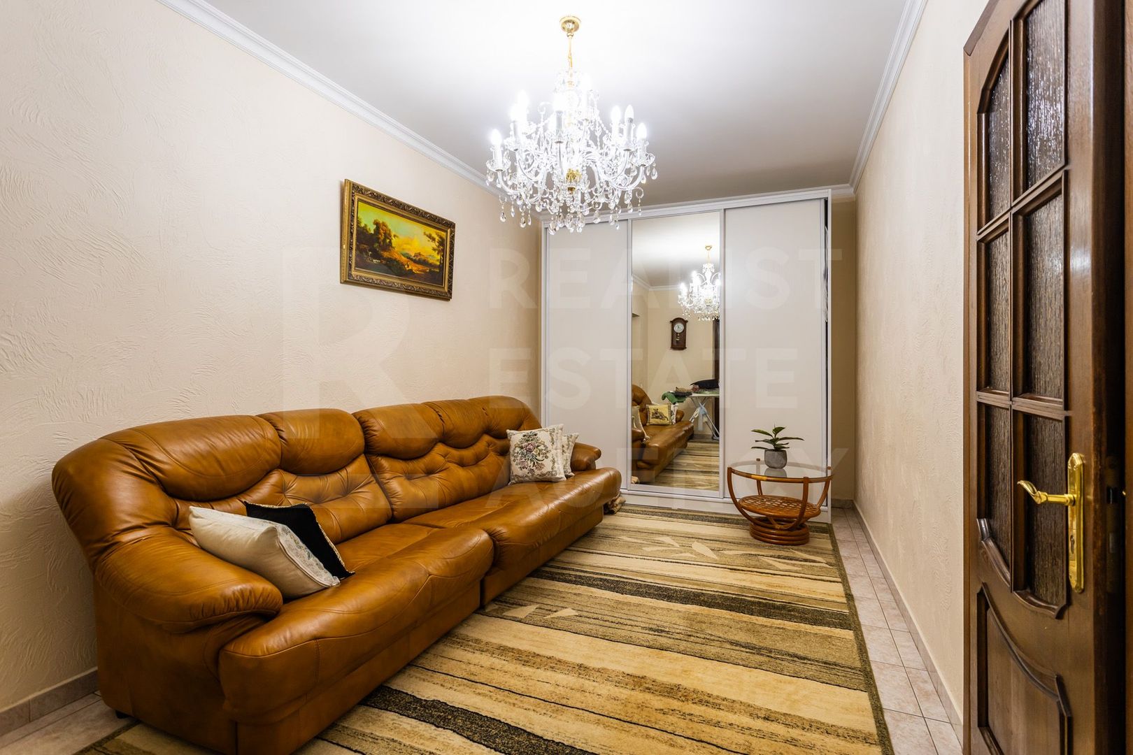 Vânzare casă de lux, 700 mp + 22 ari, situată în Tohatin - Poză 5