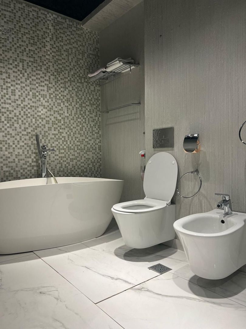 Apartament OTOPENI Central 3 camere LUX, parcare SUBTERANA - Poză 16