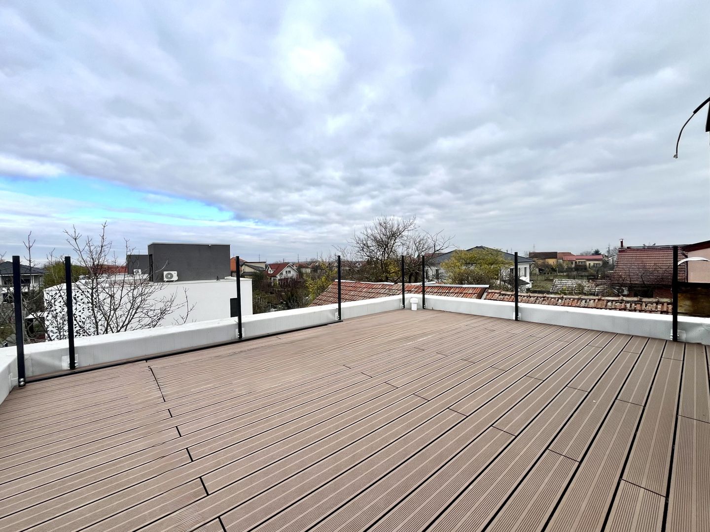 Casa individuala - 149 mp util - terasa rooftop cu jacuzzi de 32 mp - Poză 22