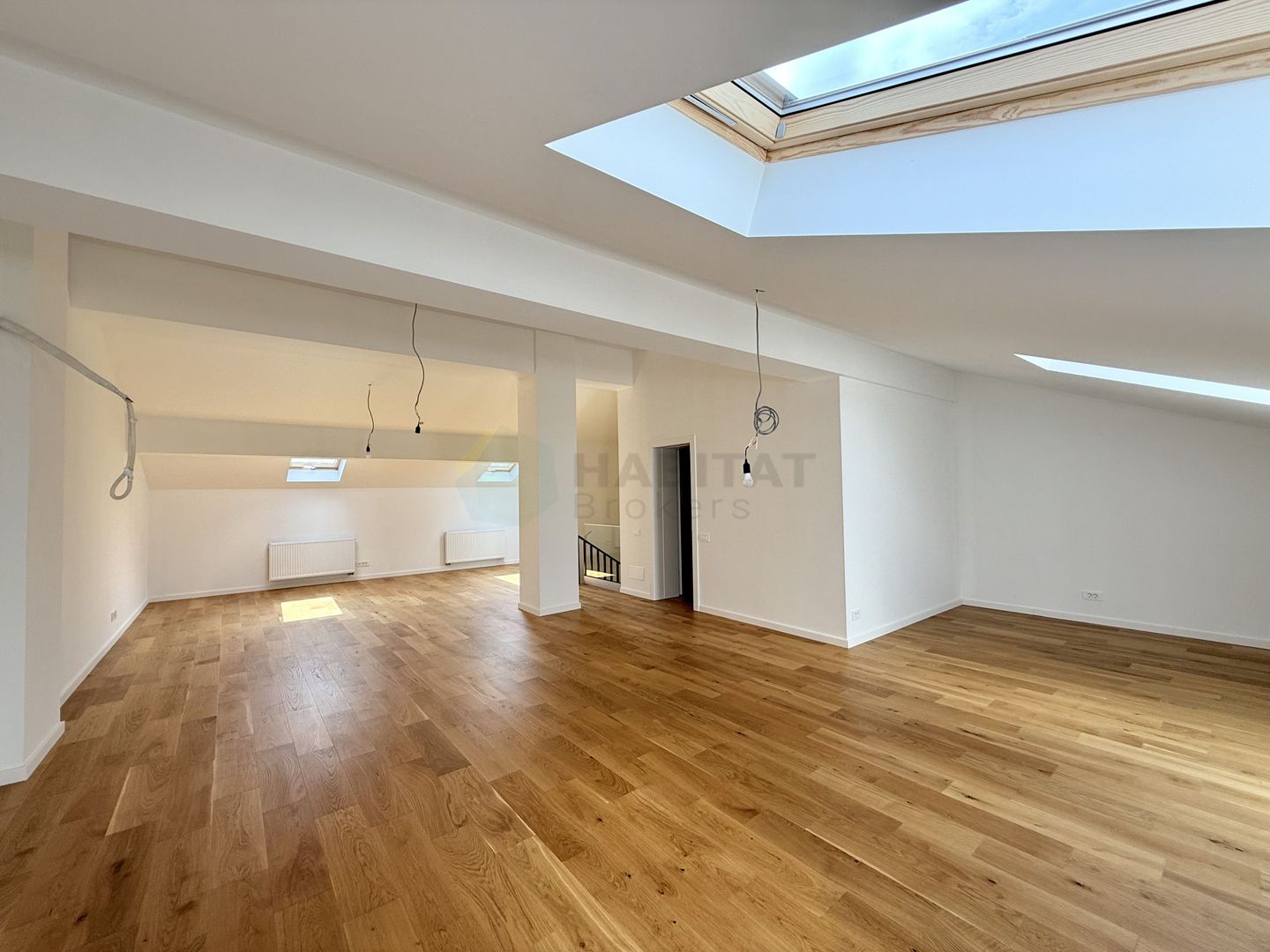 Disponibila acum in zona Matei Millo | Vila moderna 5 camere - Poză 29