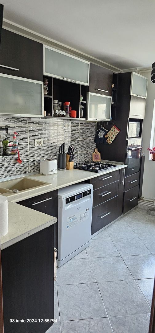 APARTAMENT 4 CAMERE RENOVAT DECOMANDAT SU 80MP BLOC 1980 - Poză 8